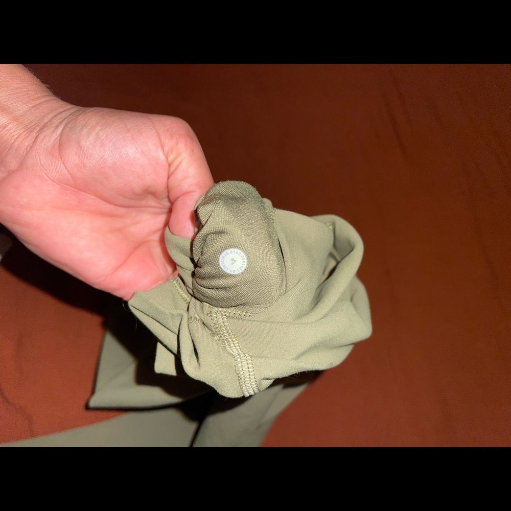 Align Lululemon - Picture 3 of 6
